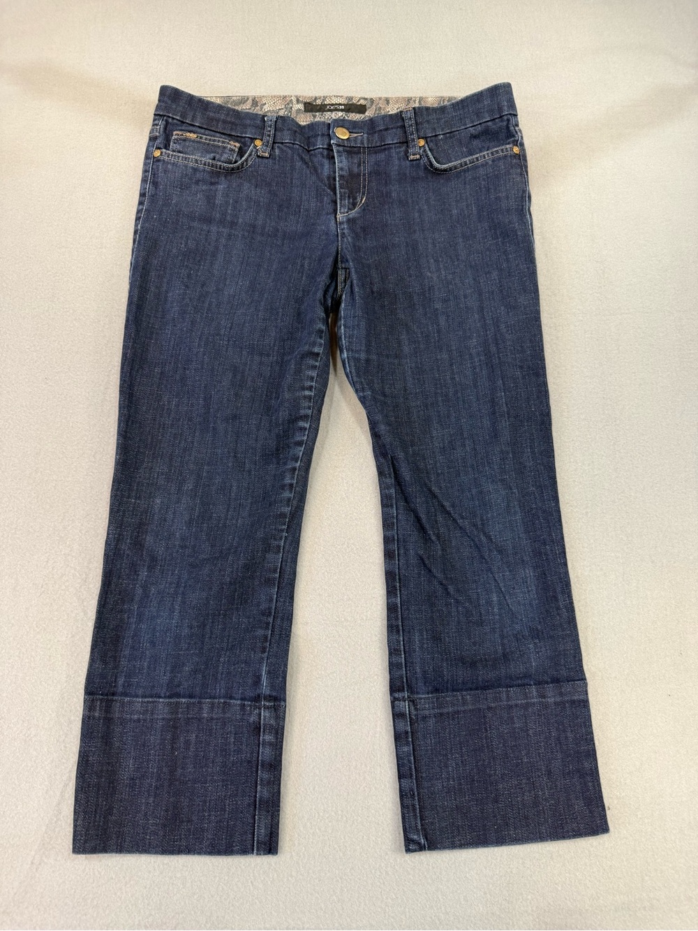 Joe's Jeans Socialite Kicker Capri Cropped Jeans